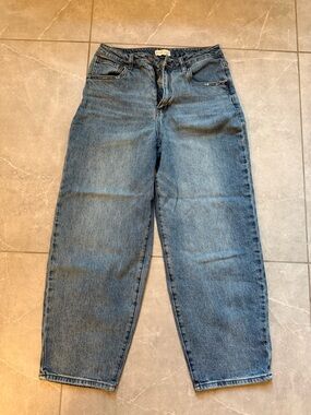 Oliver Logan Barrel Jean. Size 27.